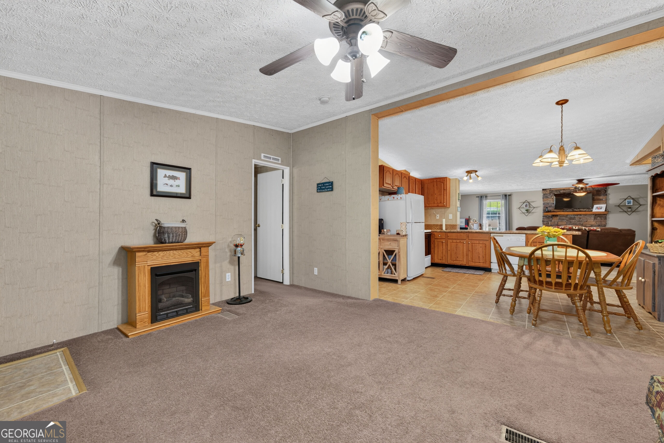 2123 Harbour Point Drive Property Photo 36