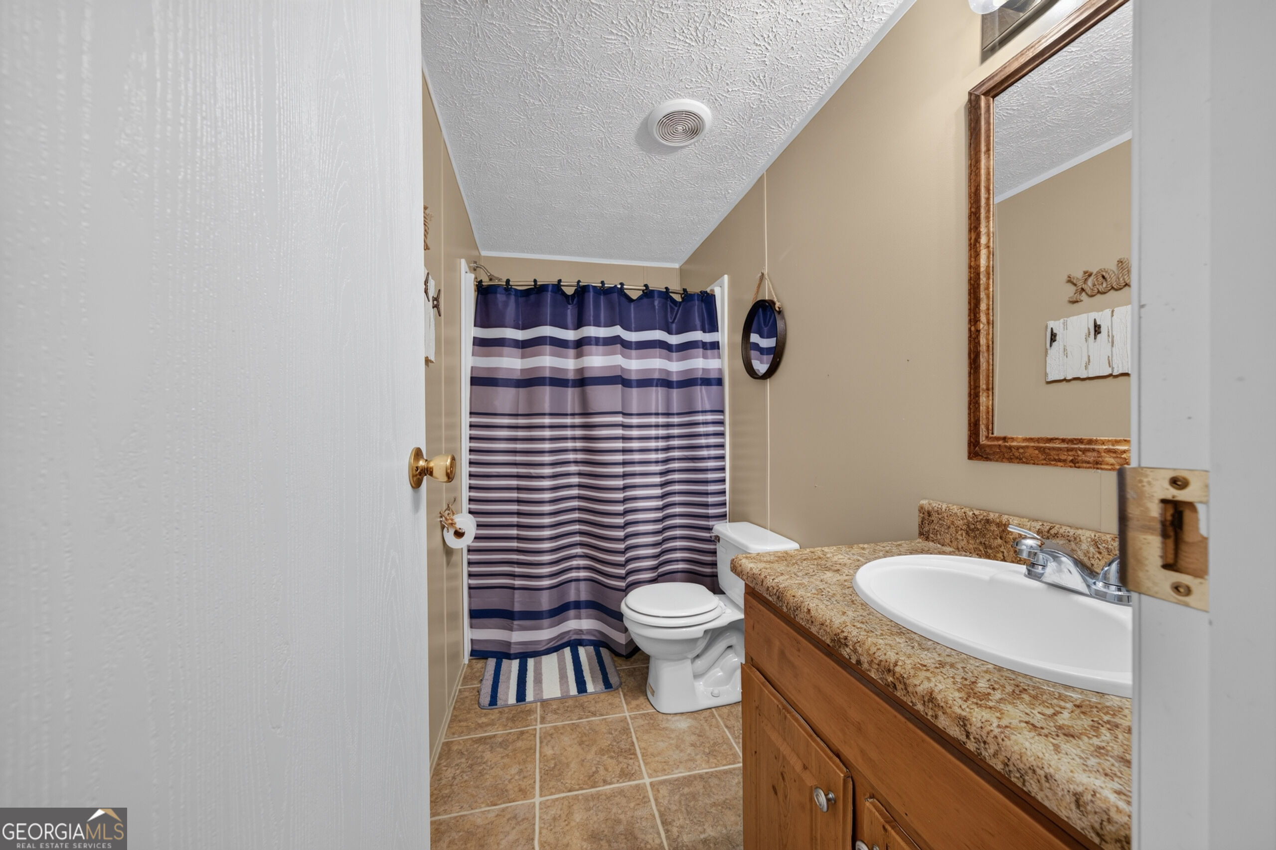 2123 Harbour Point Drive Property Photo 40