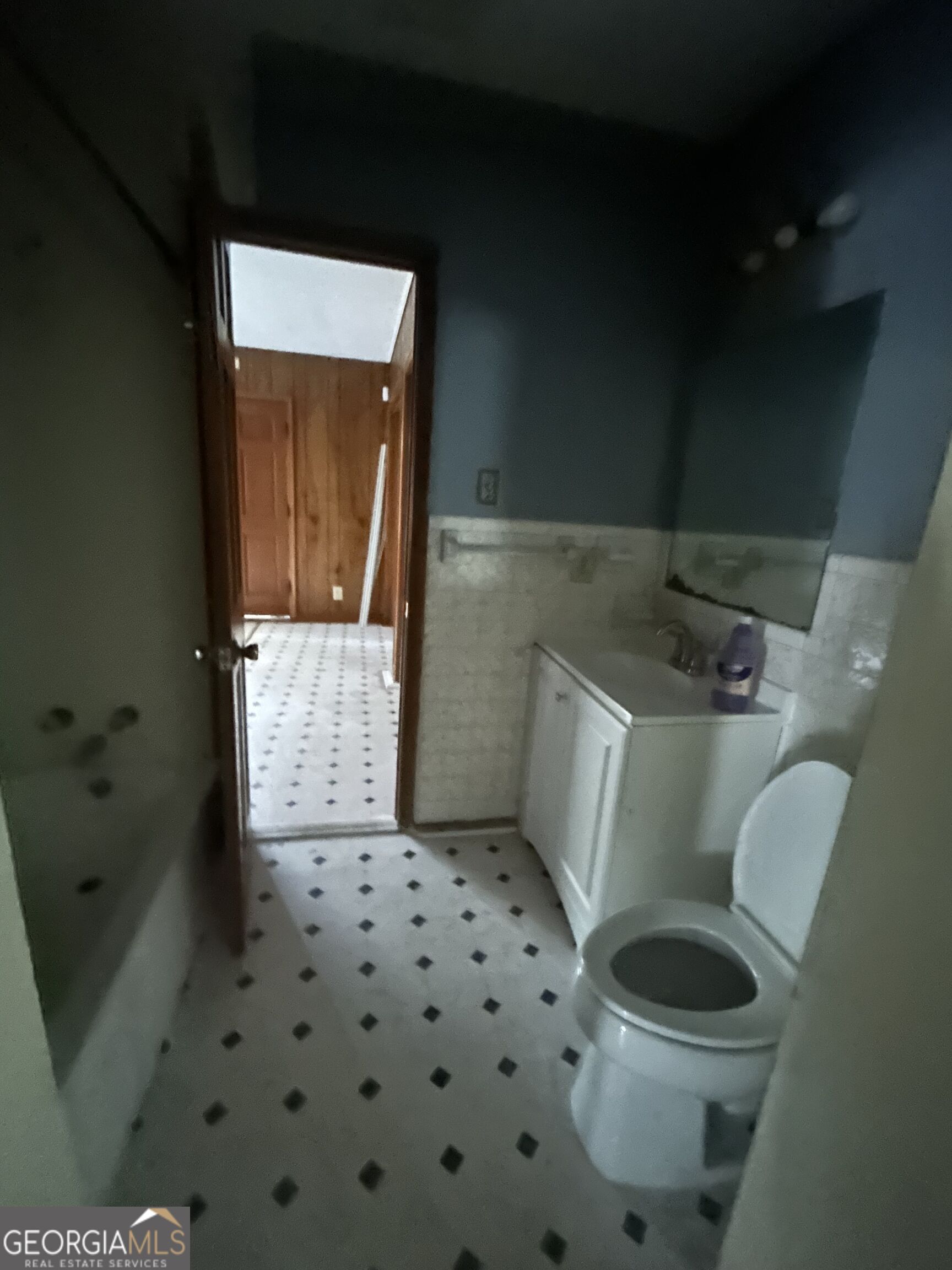 1970 Vining Circle Property Photo 6