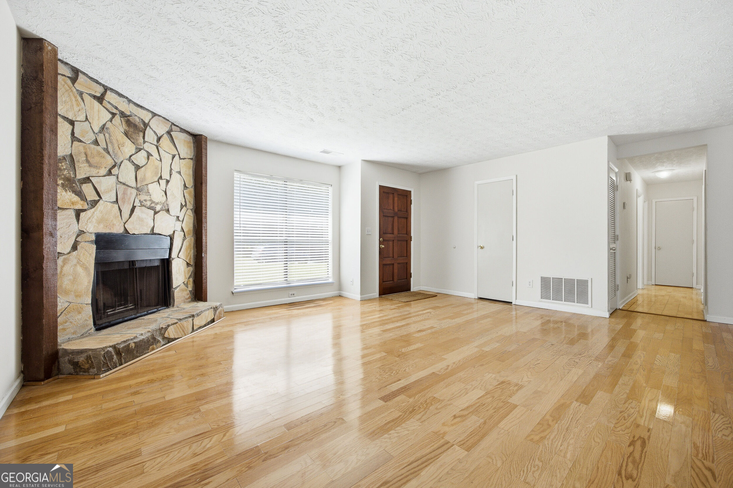 7029 Hania Drive Property Photo 2