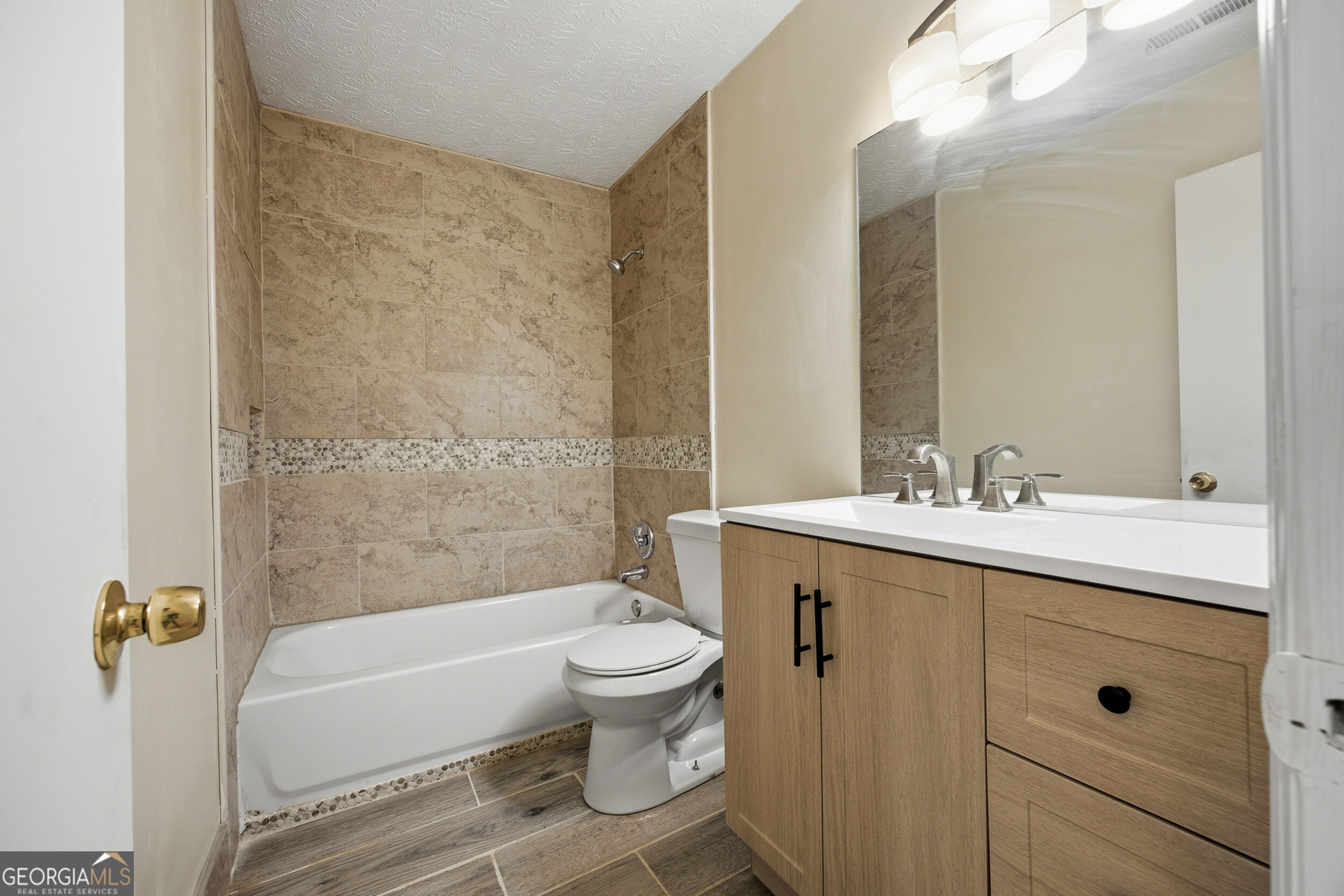 7029 Hania Drive Property Photo 16