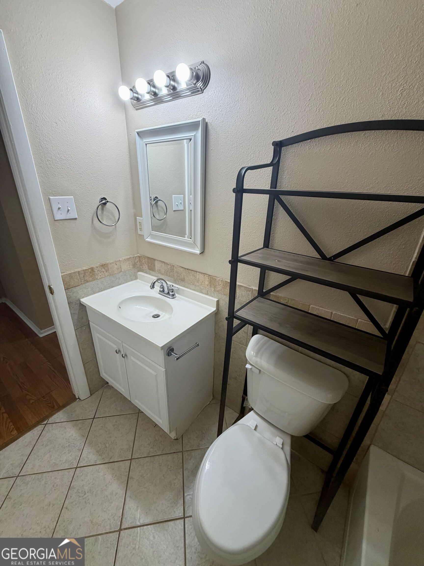 814 Crestwood Terrace Property Photo 21