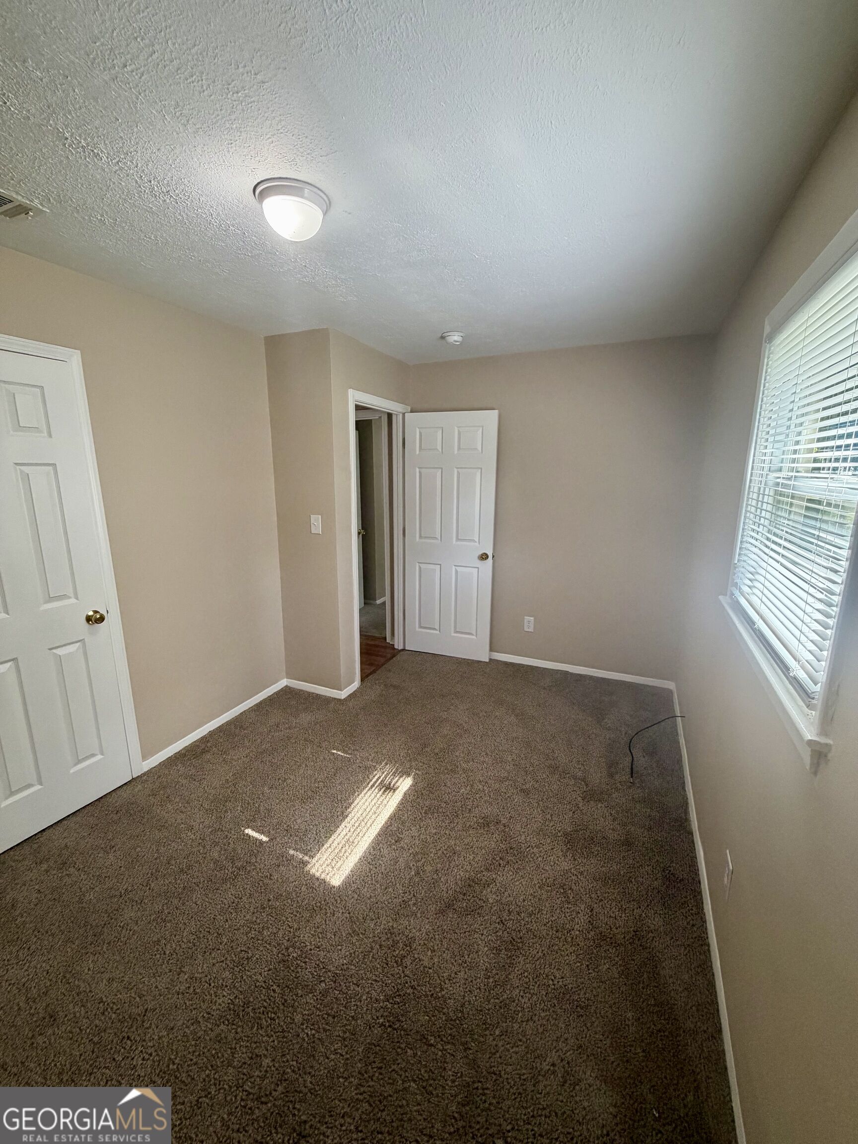 814 Crestwood Terrace Property Photo 24