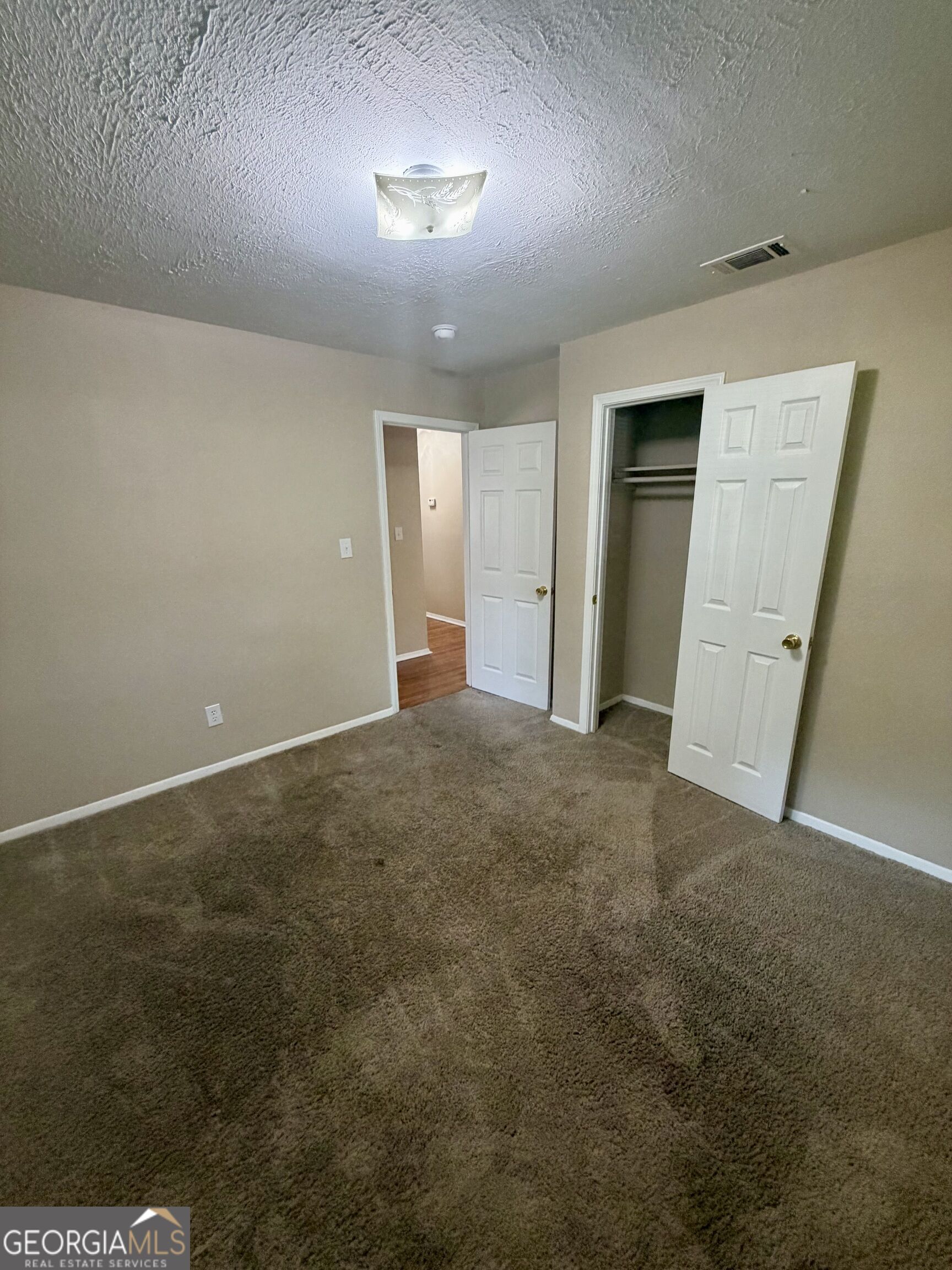 814 Crestwood Terrace Property Photo 27