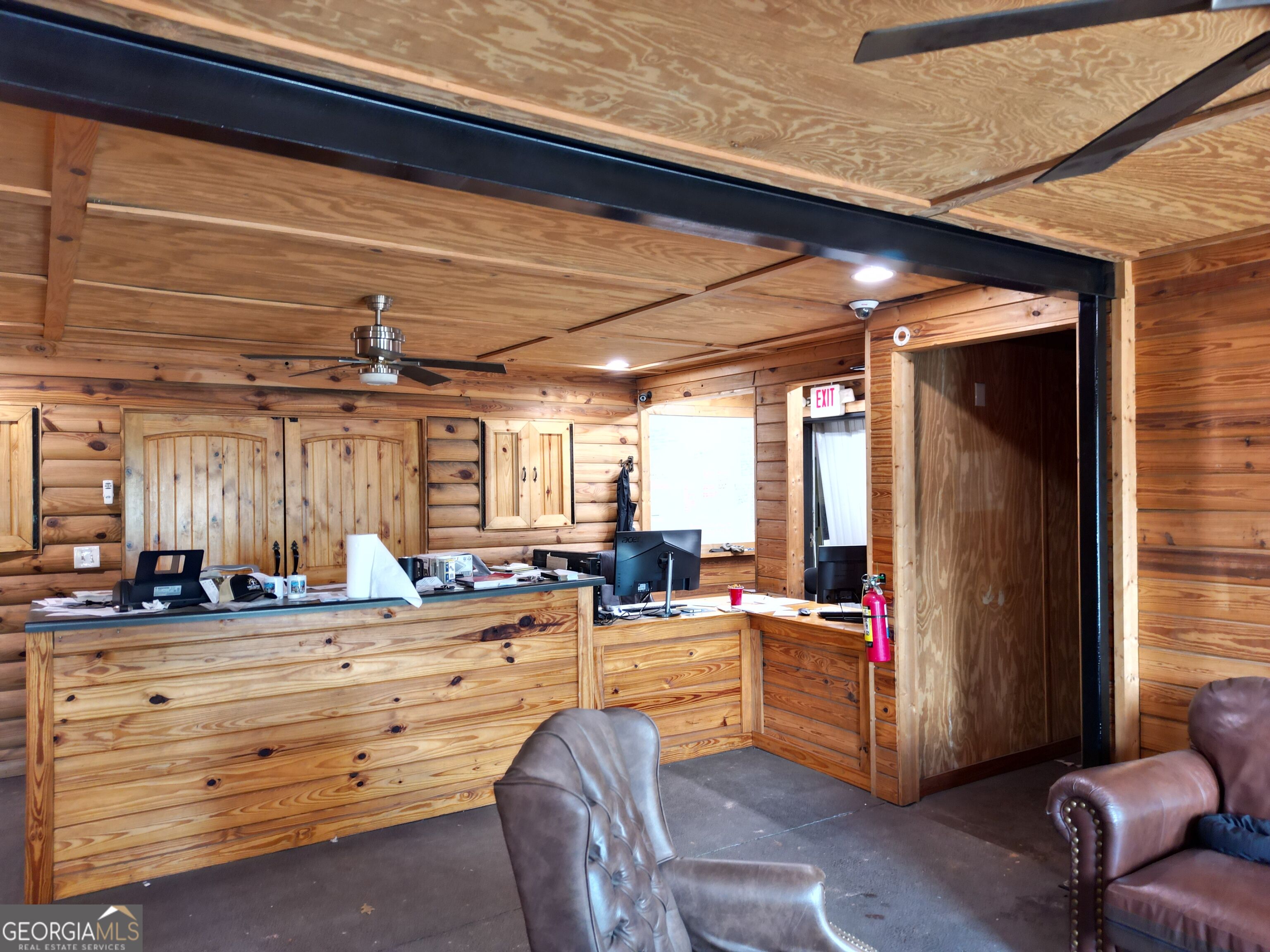 1360 Greensboro Highway Property Photo 2