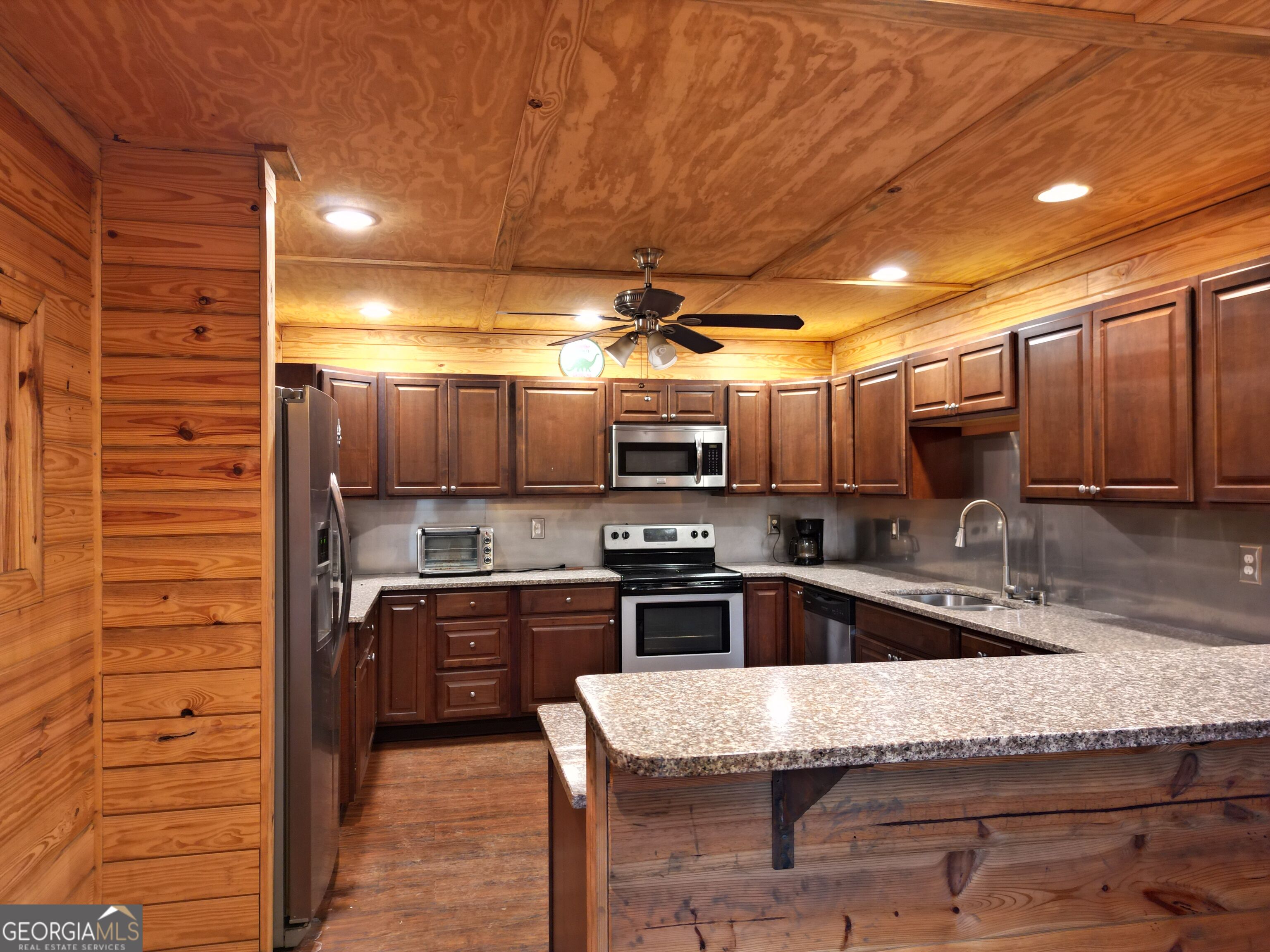 1360 Greensboro Highway Property Photo 5