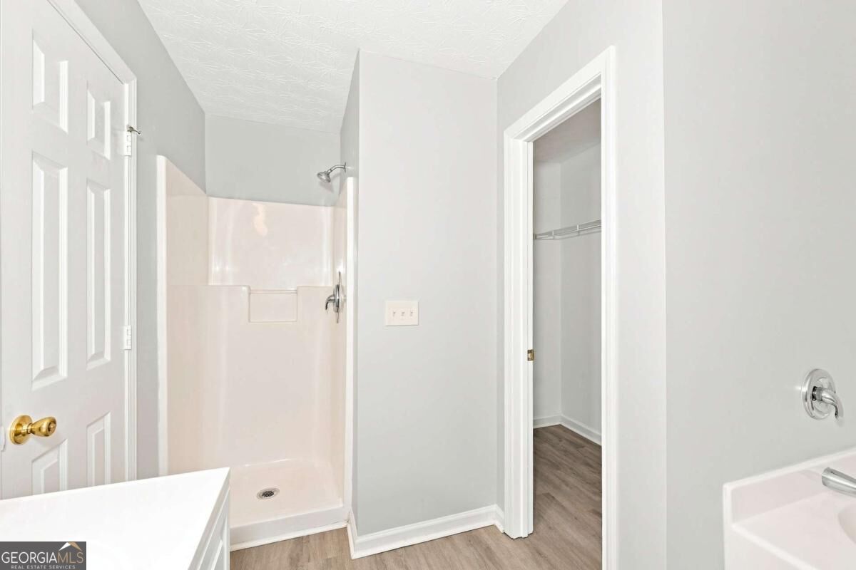 5604 Windfall Lane Property Photo 12