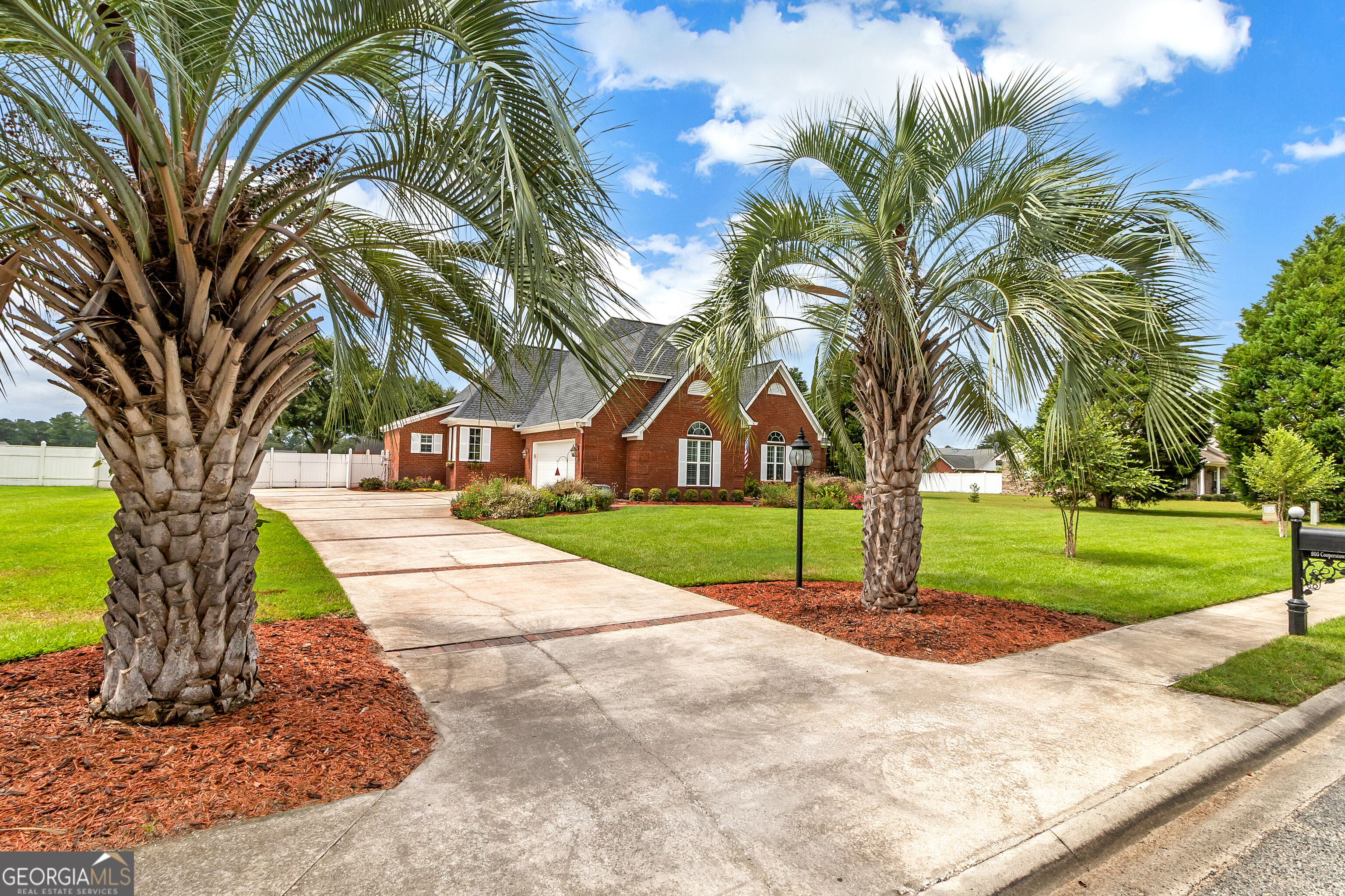 205 Cooperstown Drive Property Photo 3