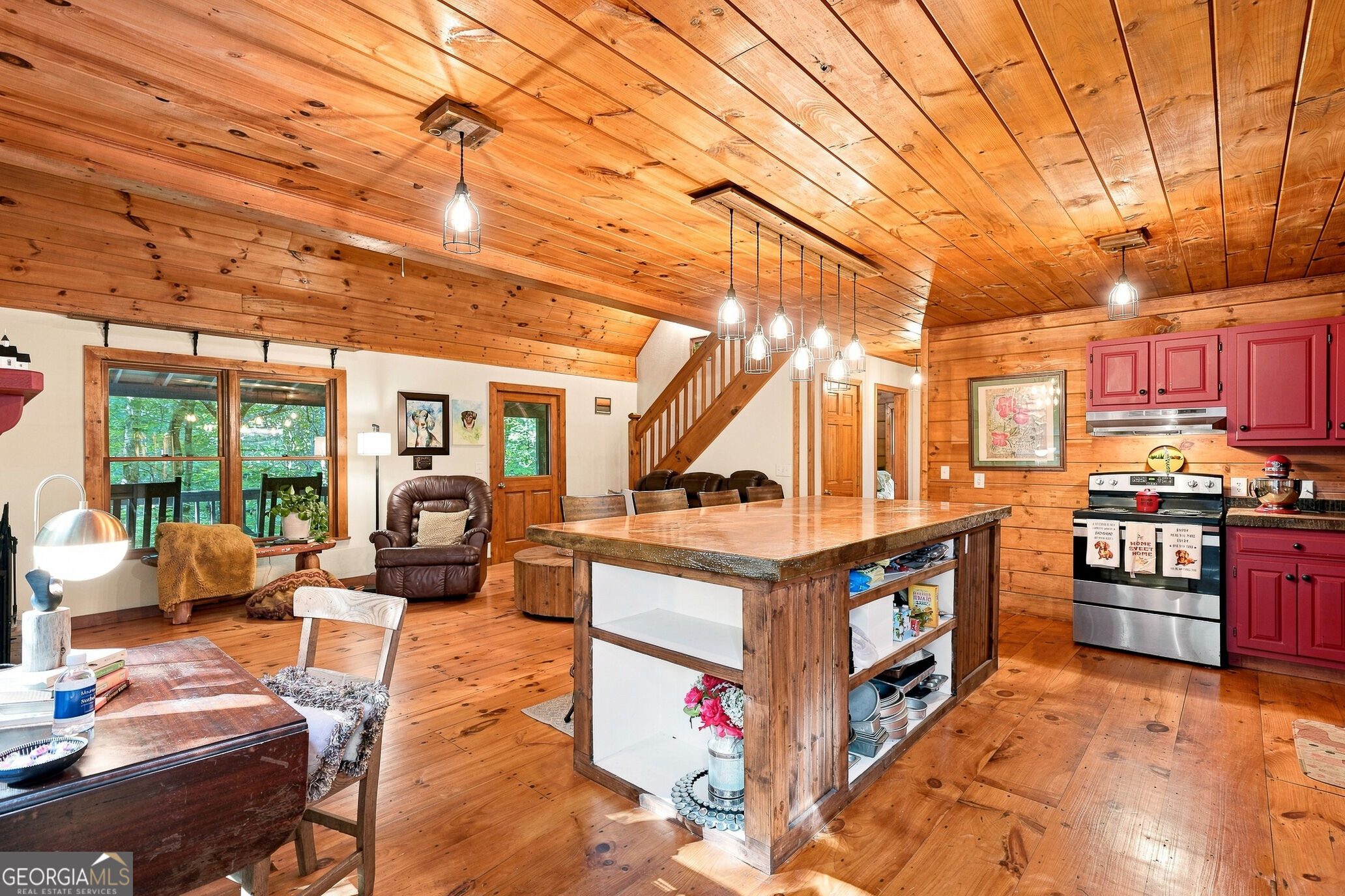 19 Blackberry Falls Lane Property Photo 7
