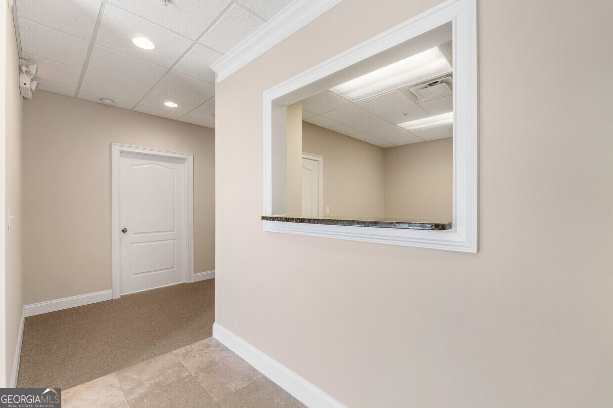 360 Racetrack Road Property Photo 9