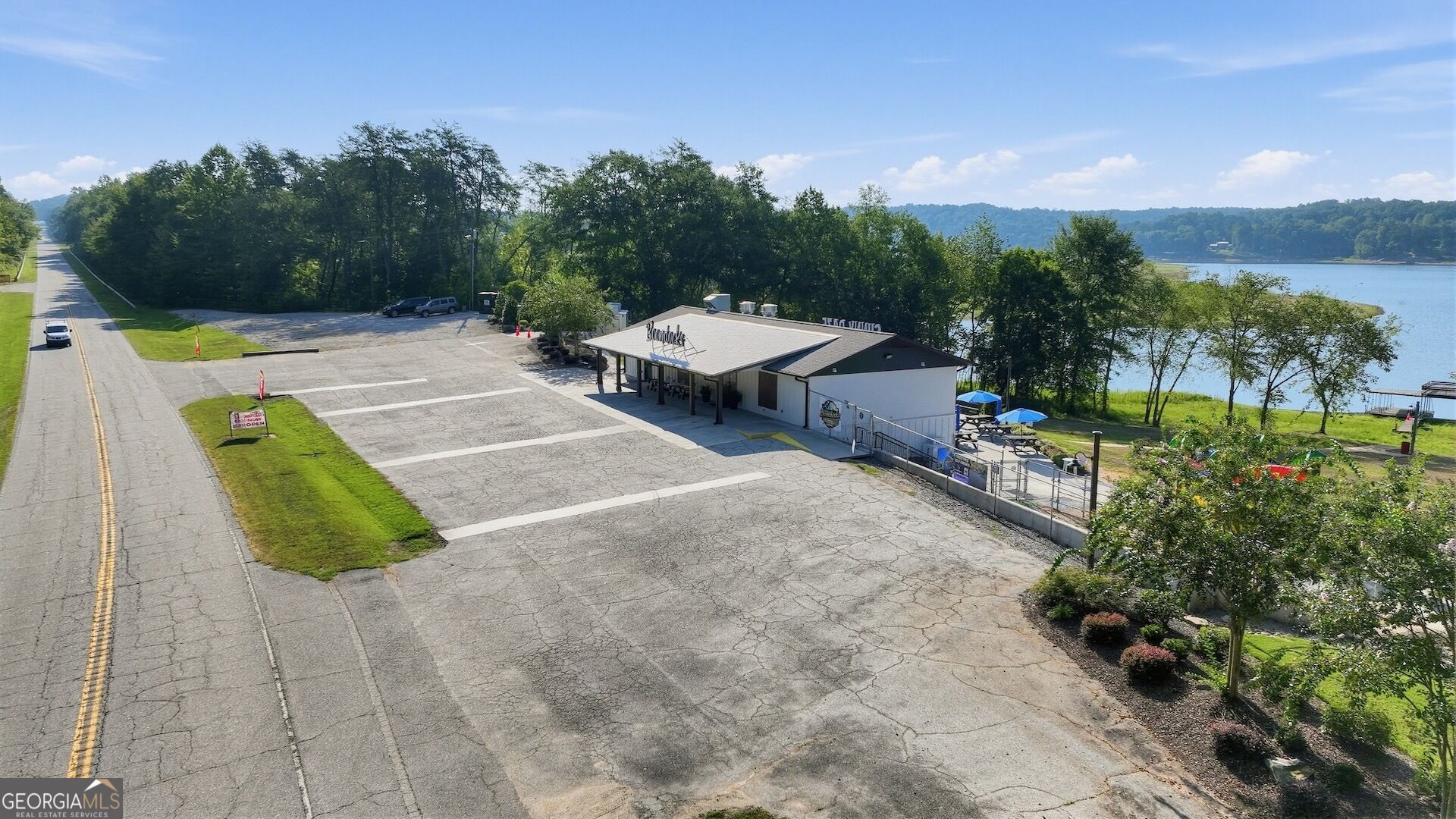 8835 Toccoa Highway Property Photo 5