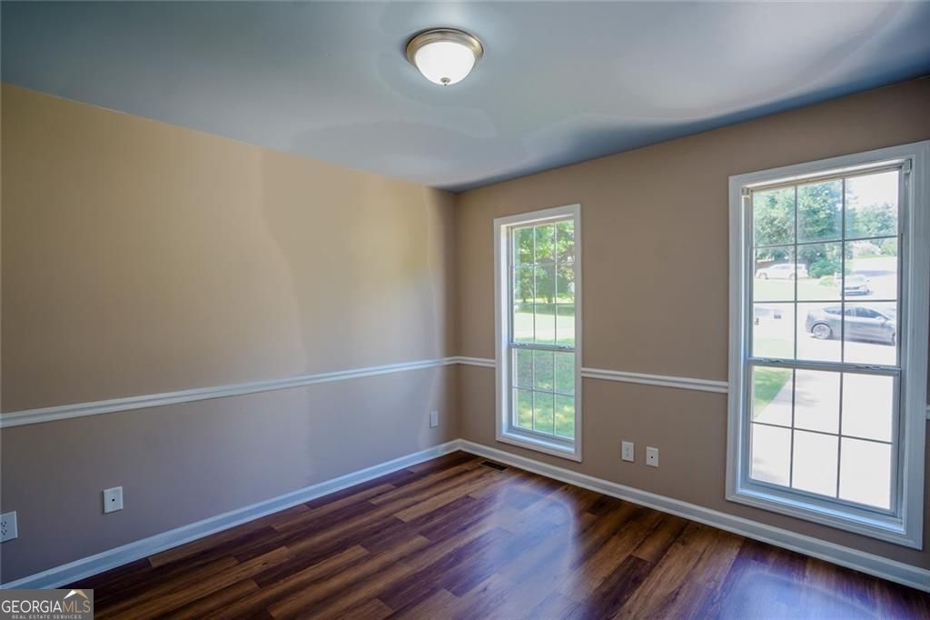 4340 Mapleton Way Property Photo 19
