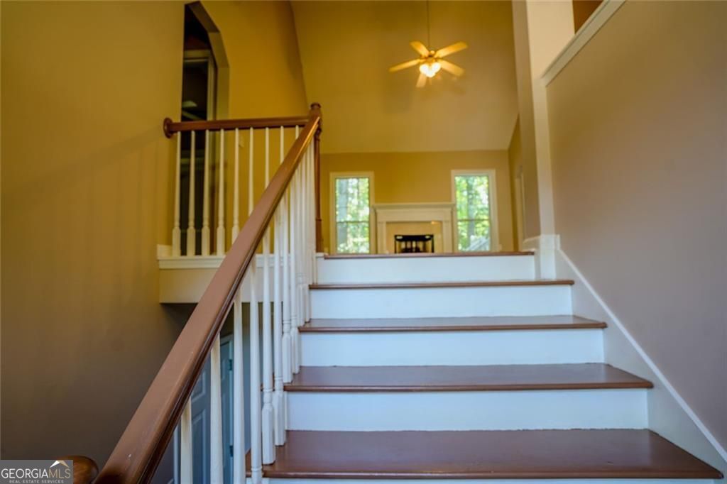 4340 Mapleton Way Property Photo 23