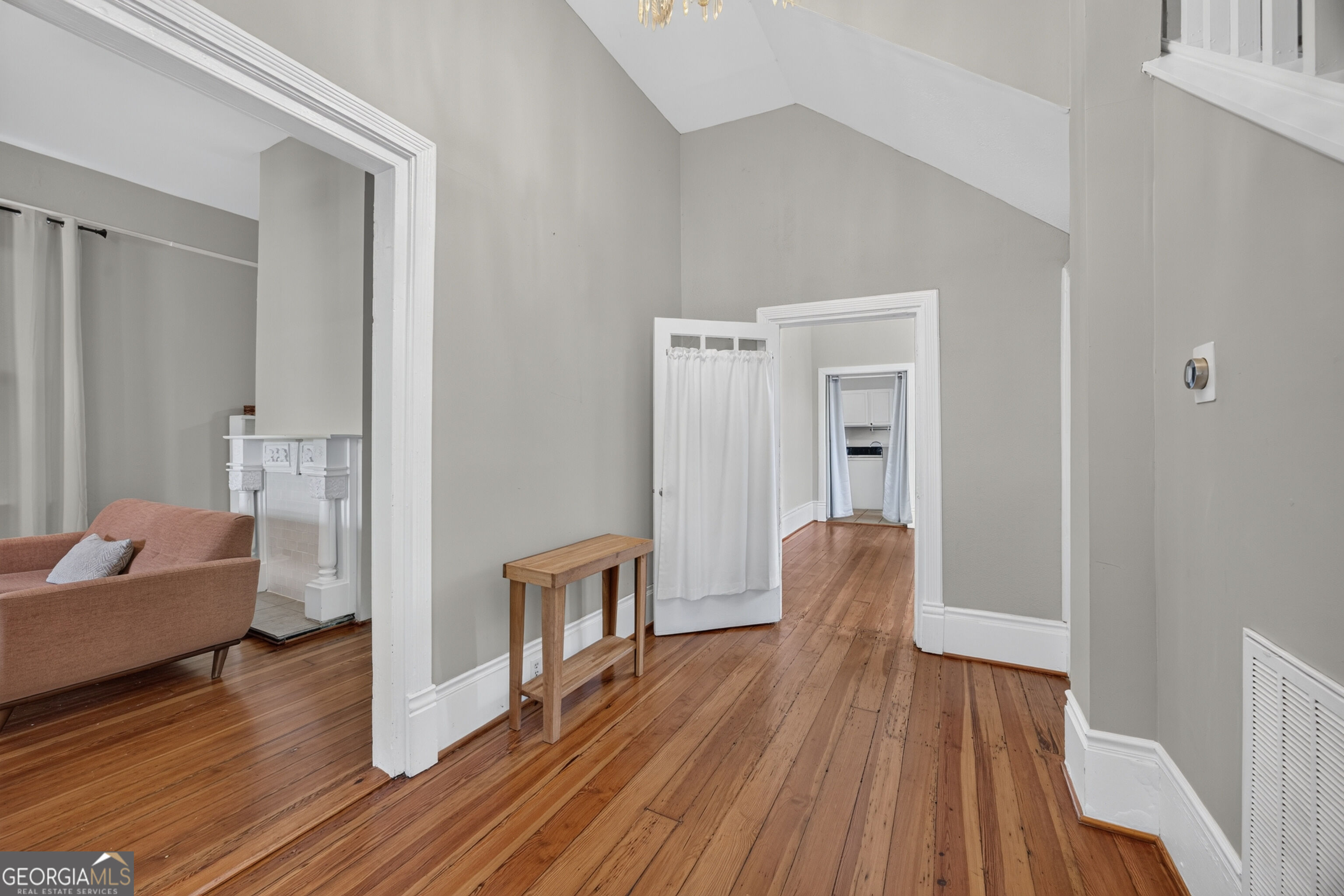 723 2nd Avenue Property Photo 15