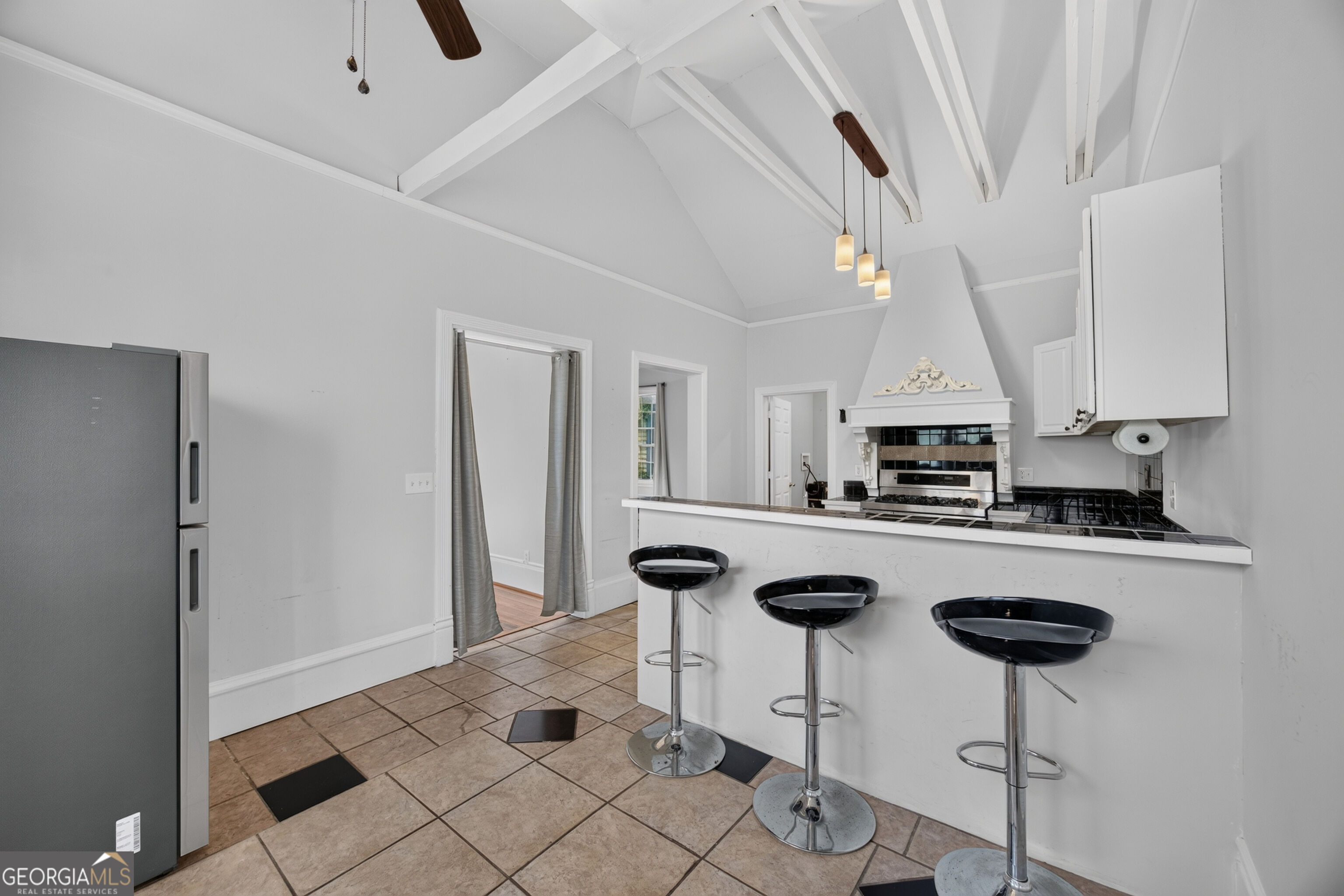 723 2nd Avenue Property Photo 19