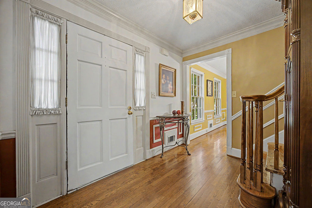 2622 Travois Way Sw Property Photo 4