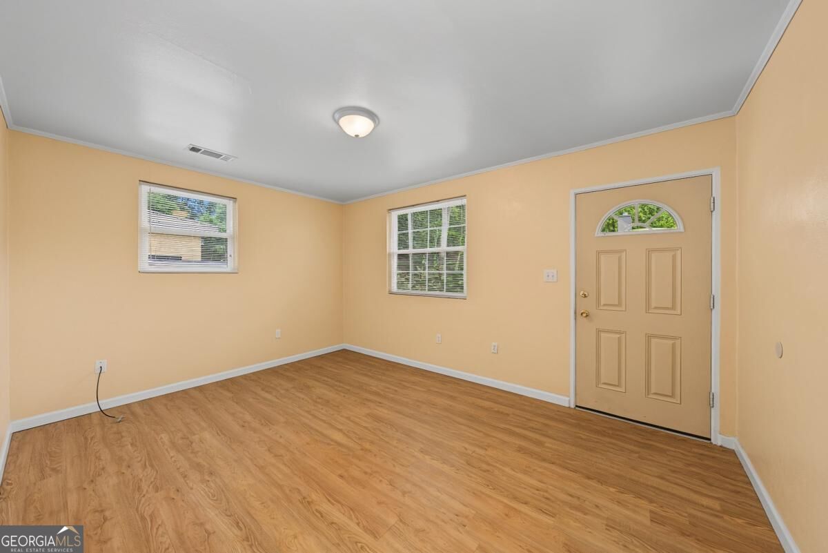 559 Pulaski Street Property Photo 13