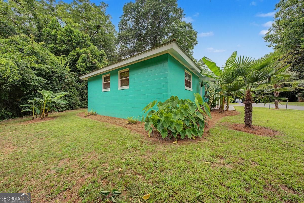 559 Pulaski Street Property Photo 19