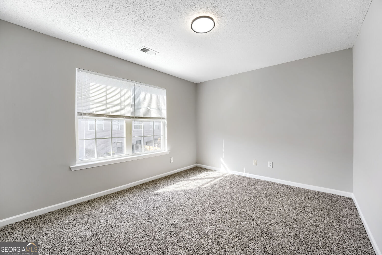 2266 Nicole Drive Property Photo 8