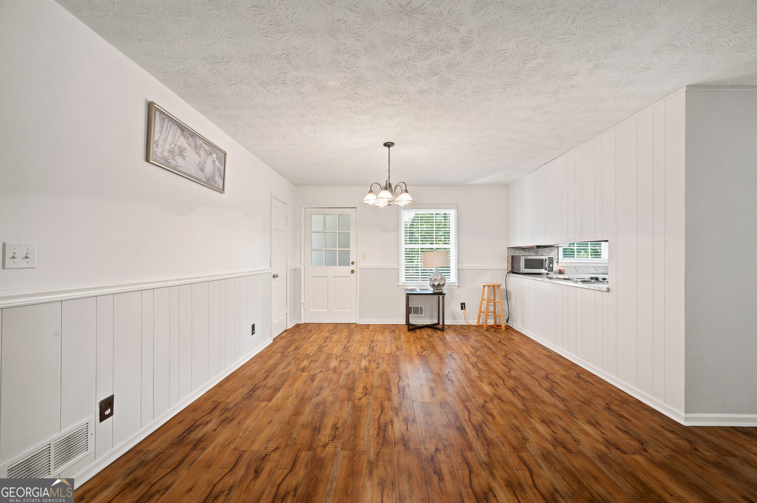 556 Auburn Road Property Photo 12