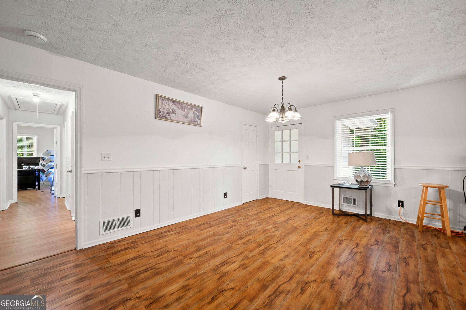556 Auburn Road Property Photo 14