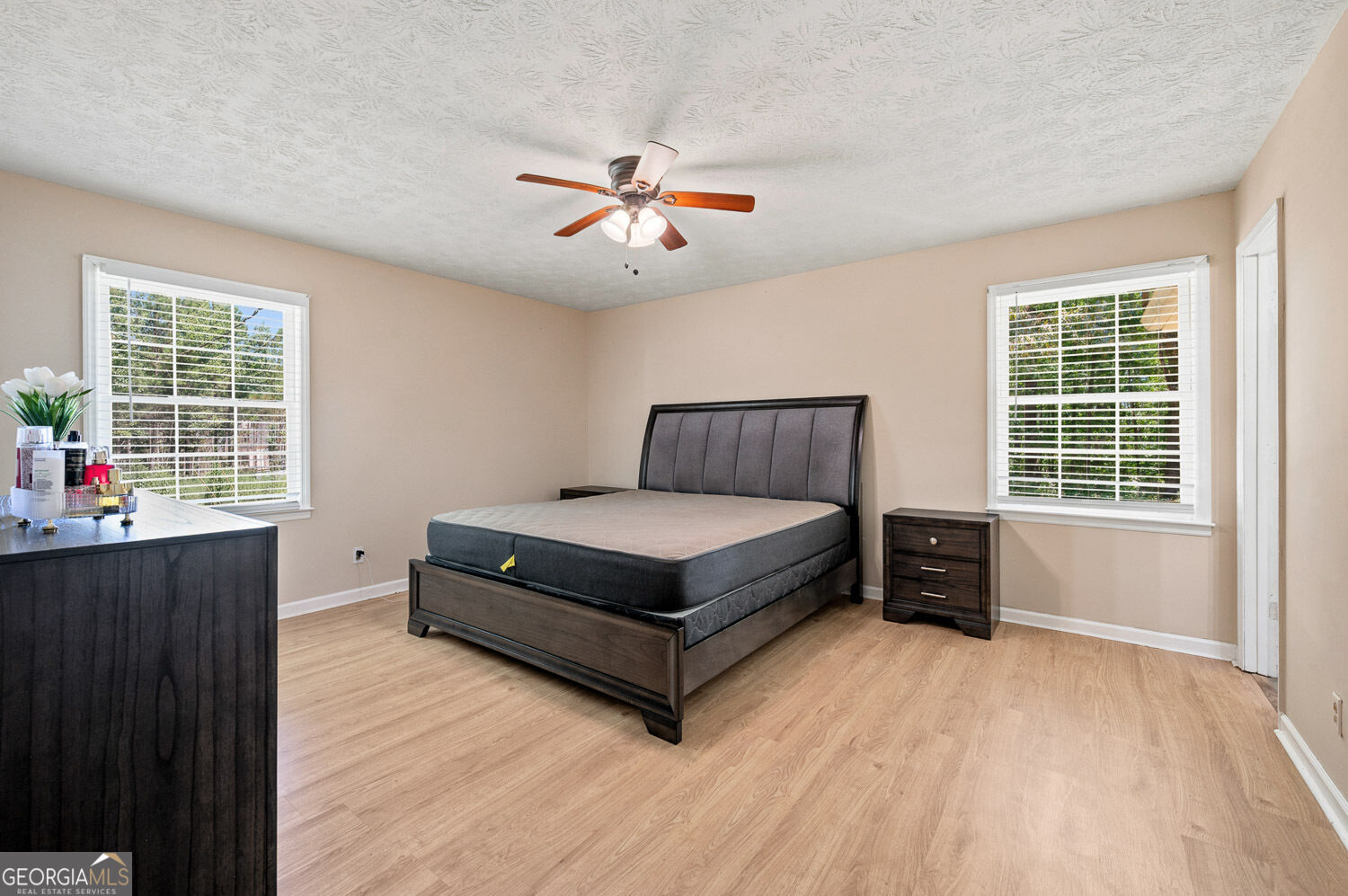 556 Auburn Road Property Photo 24