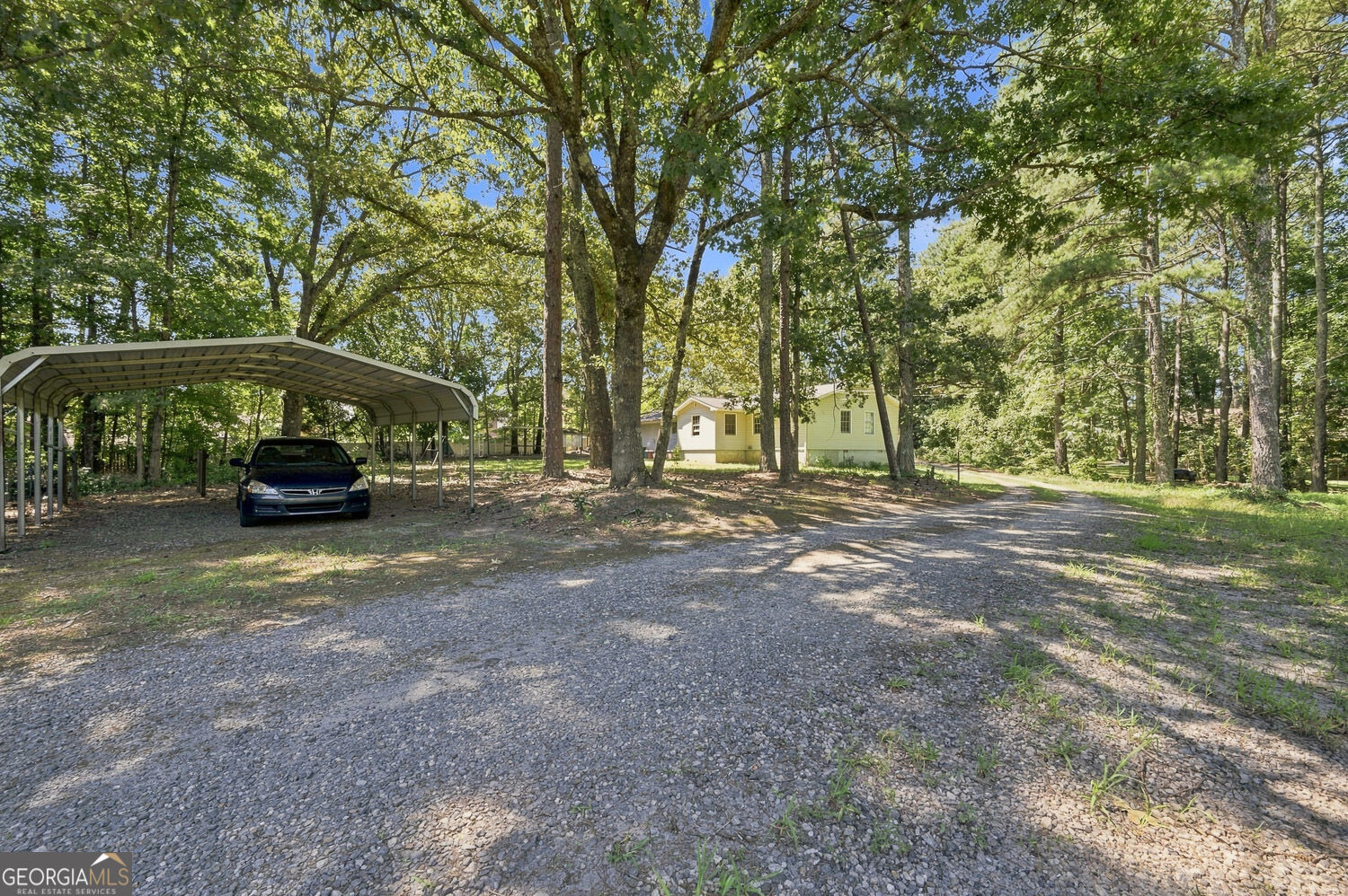 556 Auburn Road Property Photo 32