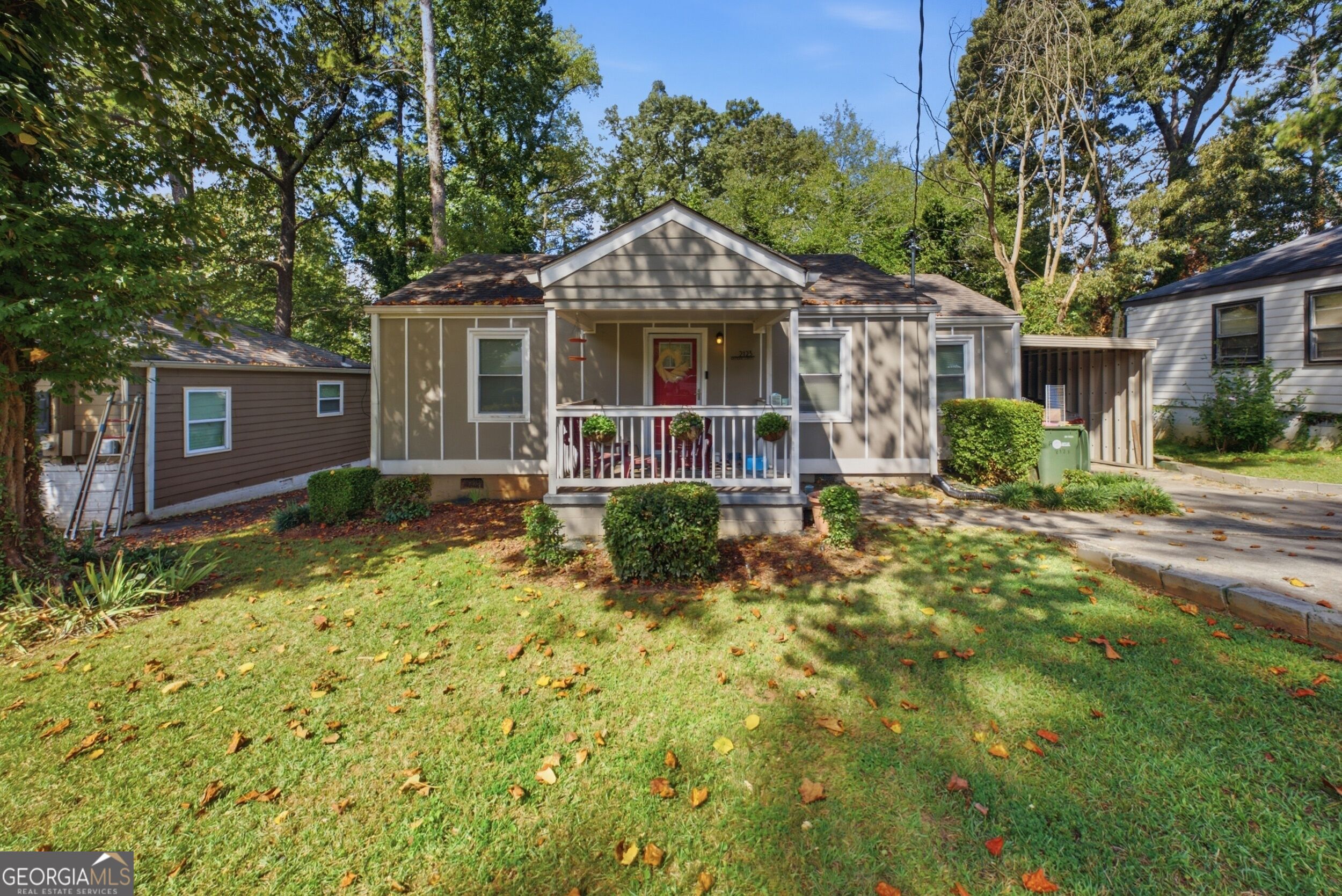 2123 Rachael Street Se Property Photo 1