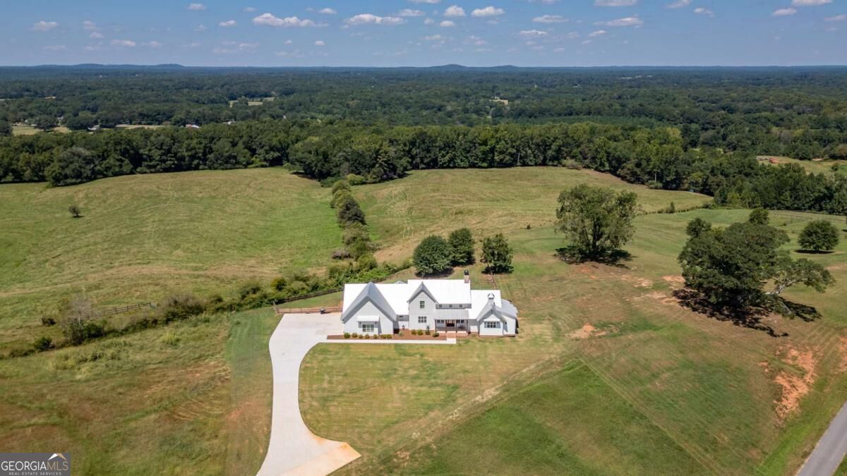 3200 Shady Grove Rd Property Photo 46