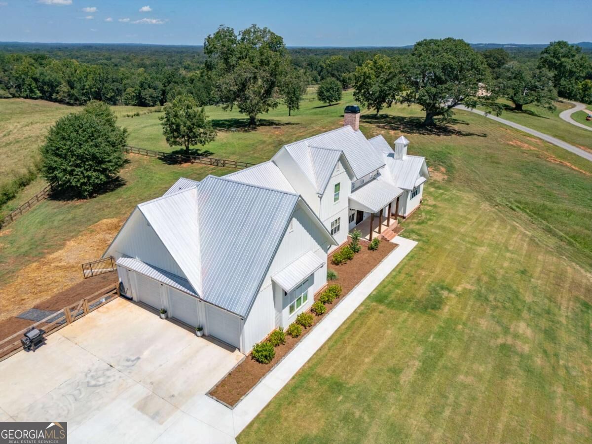 3200 Shady Grove Rd Property Photo 47