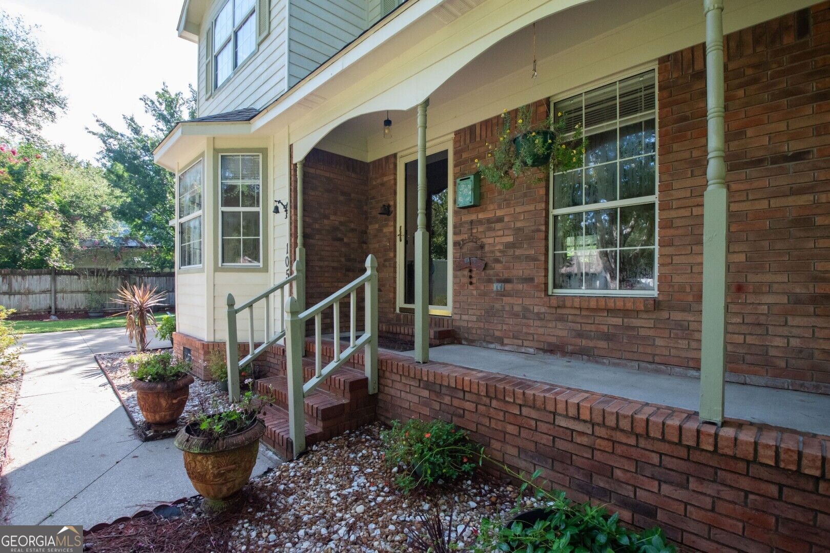 105 Richards Court Property Photo 2