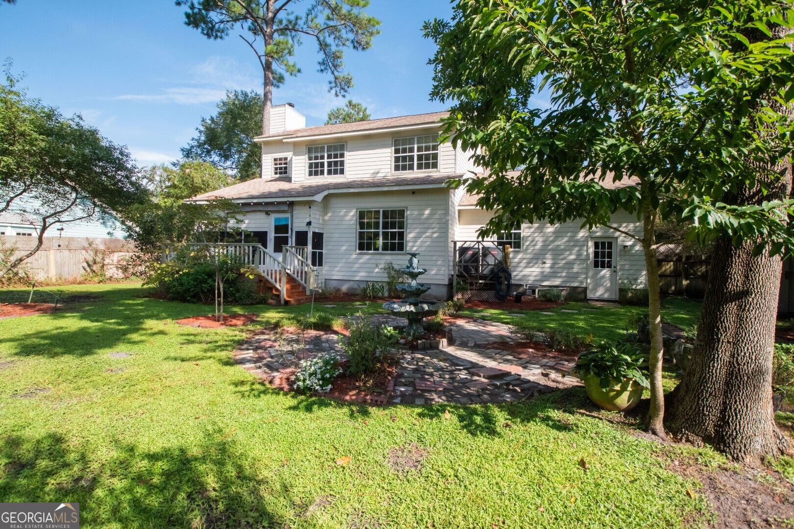 105 Richards Court Property Photo 3