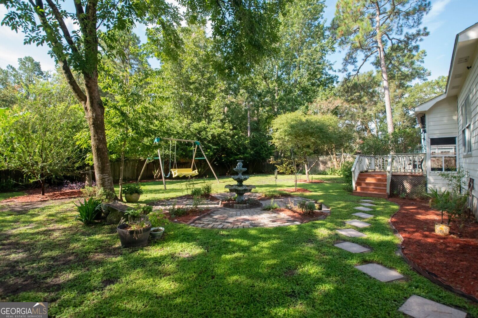105 Richards Court Property Photo 7
