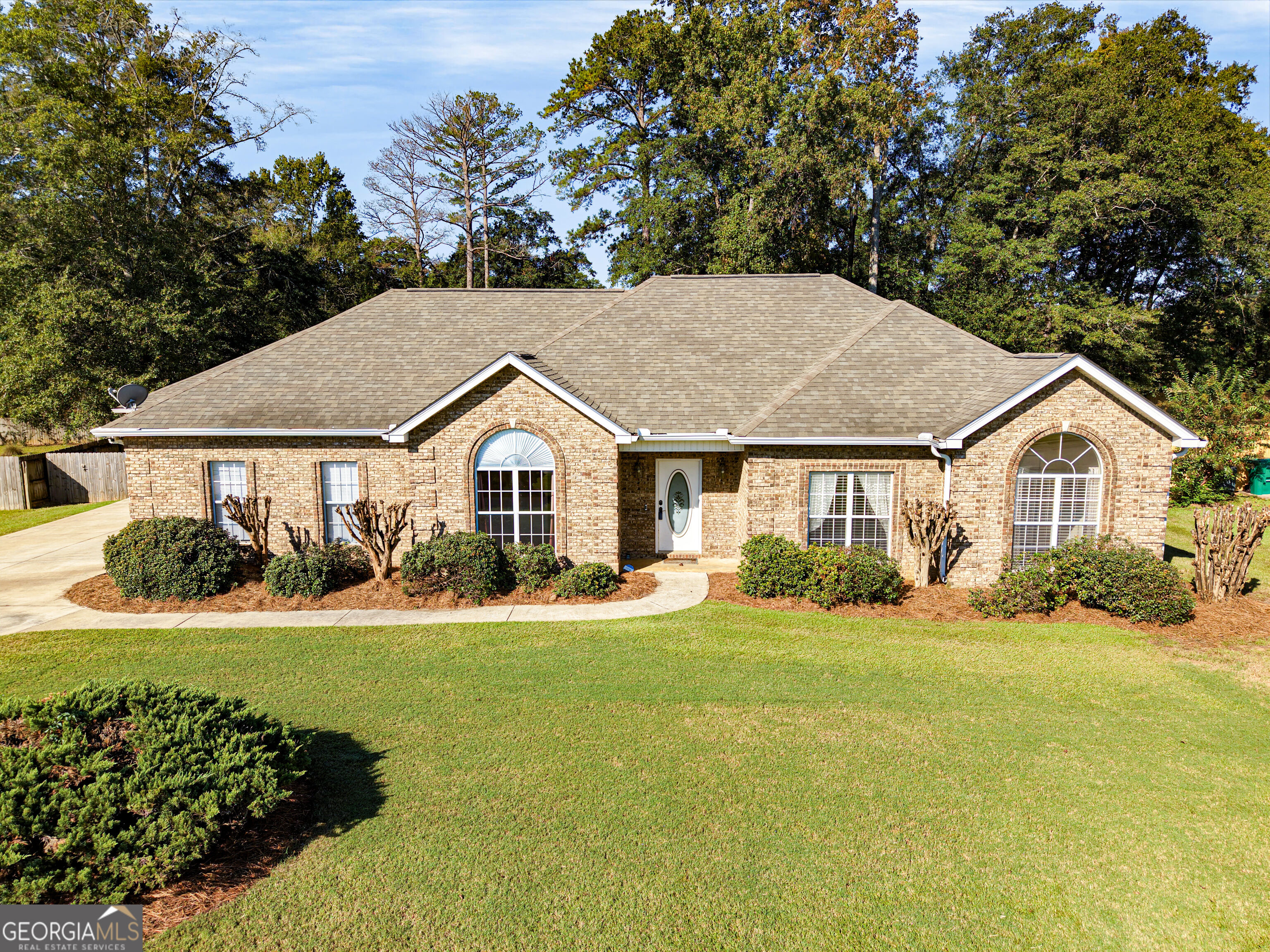 204 Mitculler Court Property Photo 1