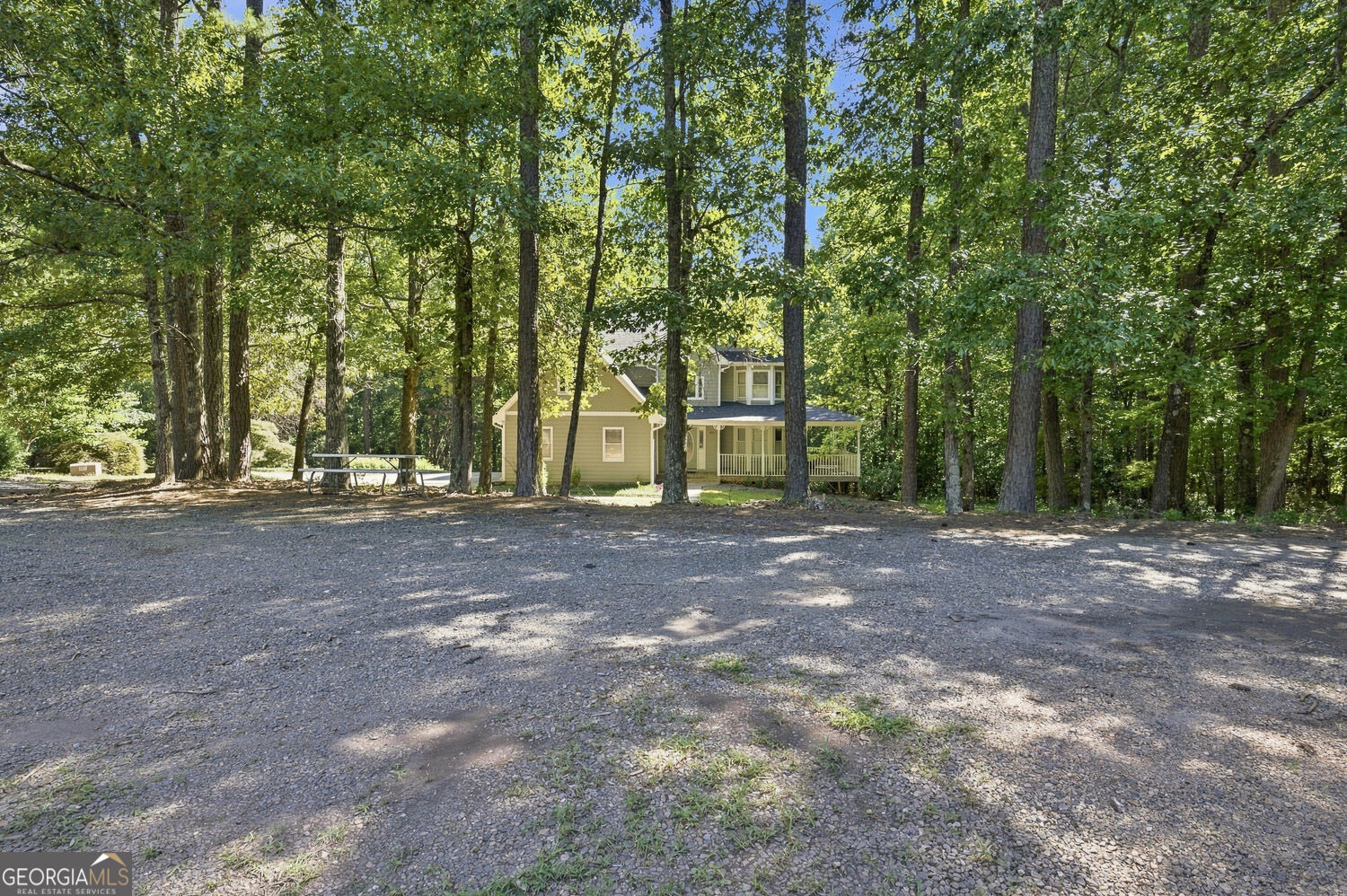 558 Auburn Road Property Photo 3