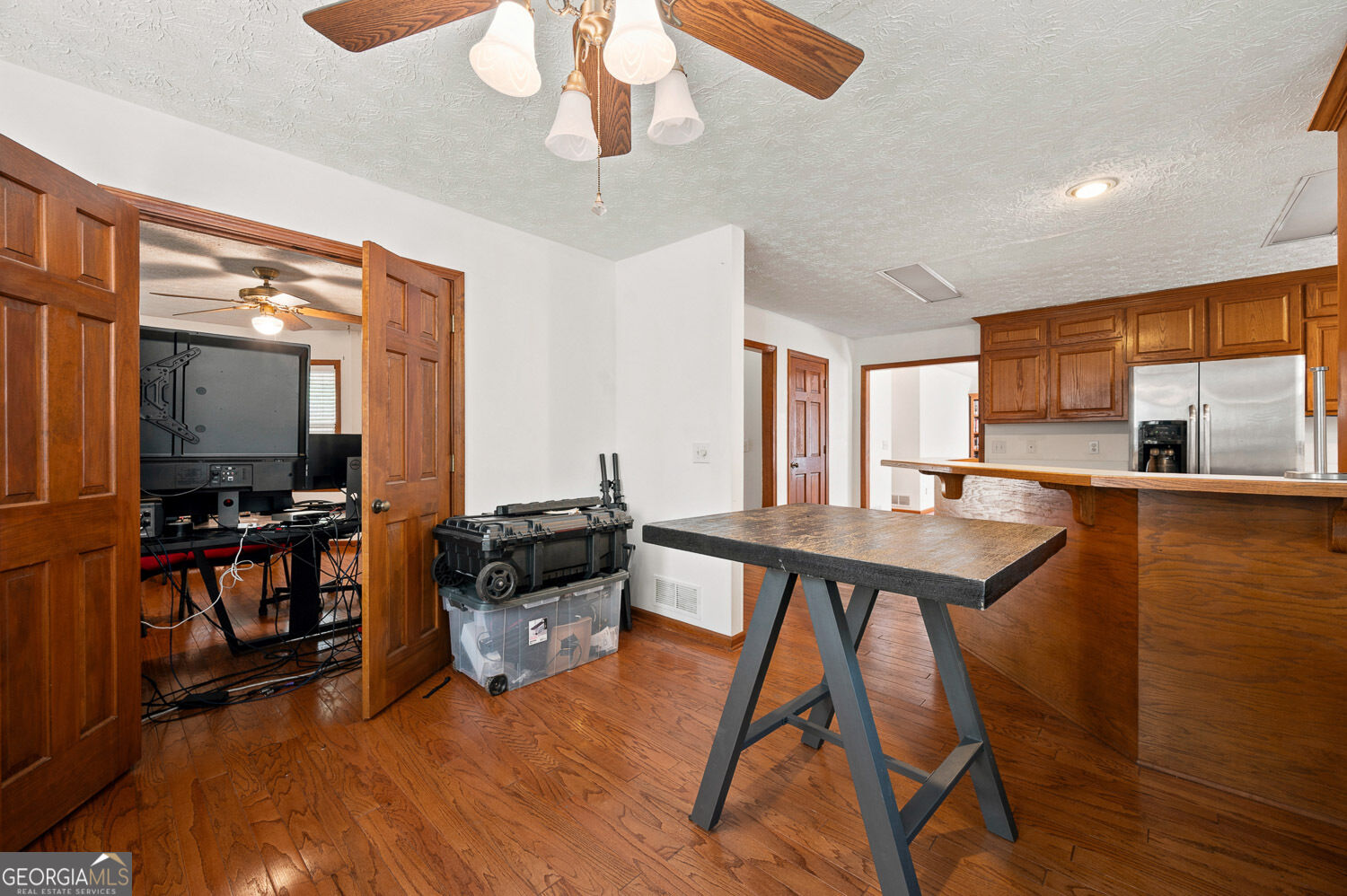 558 Auburn Road Property Photo 14