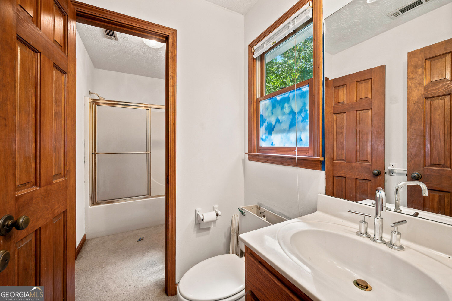 558 Auburn Road Property Photo 30