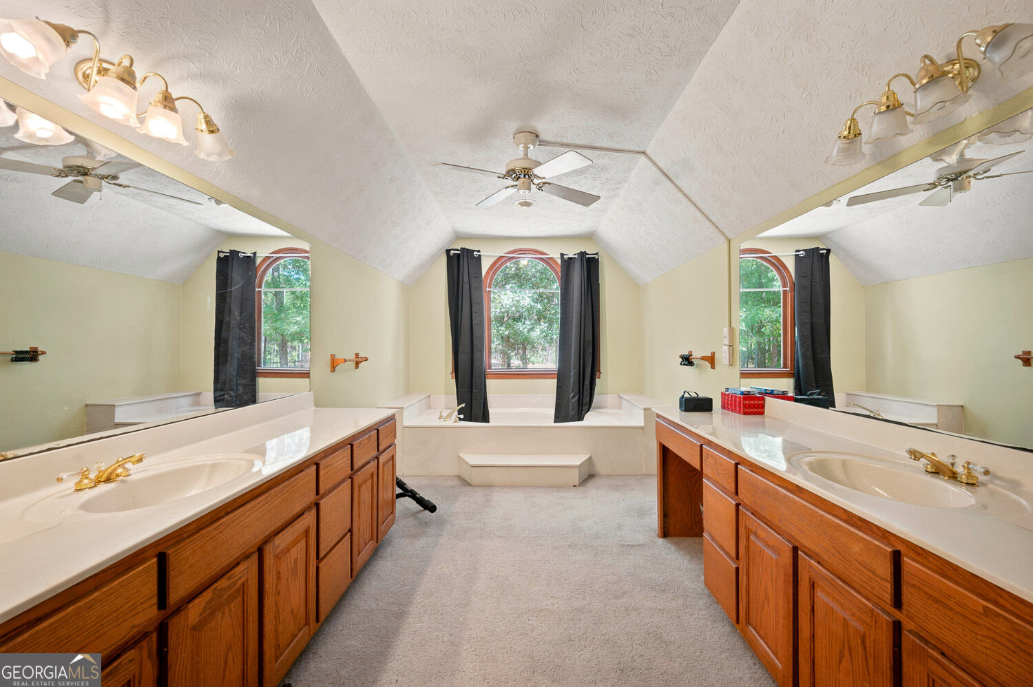 558 Auburn Road Property Photo 39