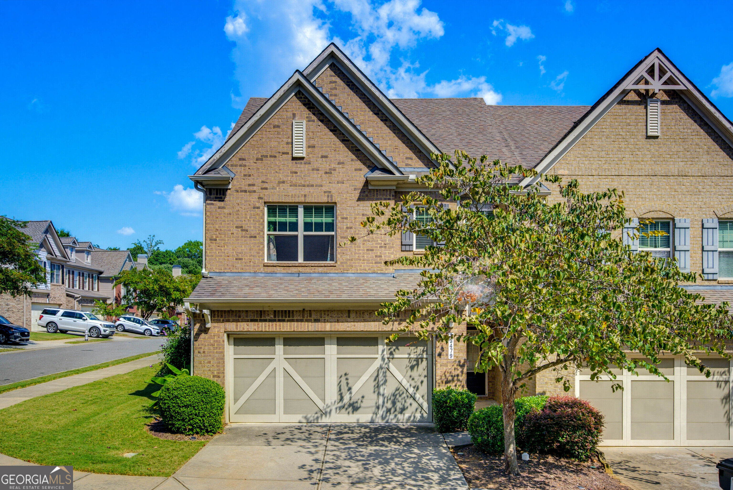13479 Gardiner Lane Property Photo 3
