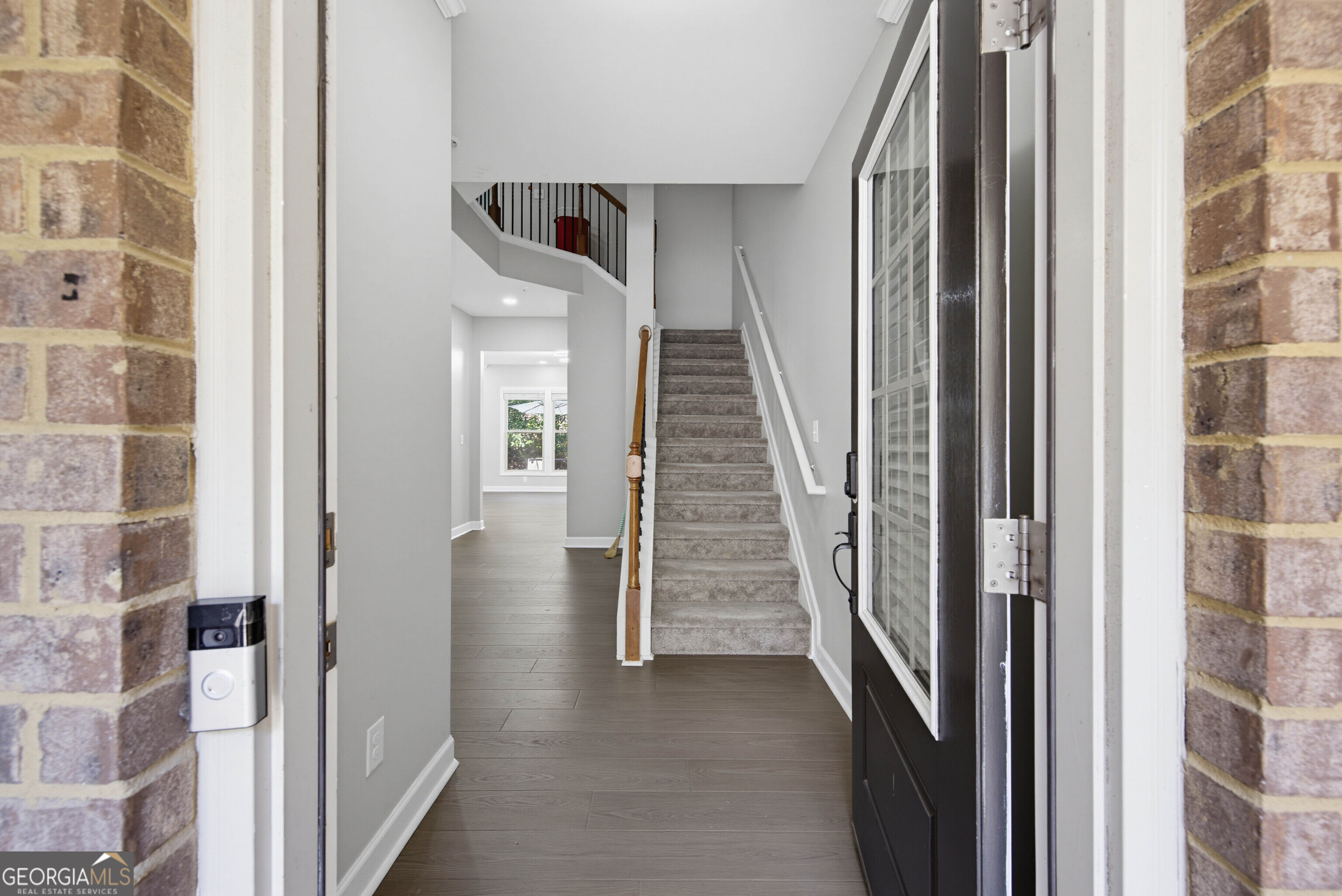 13479 Gardiner Lane Property Photo 4