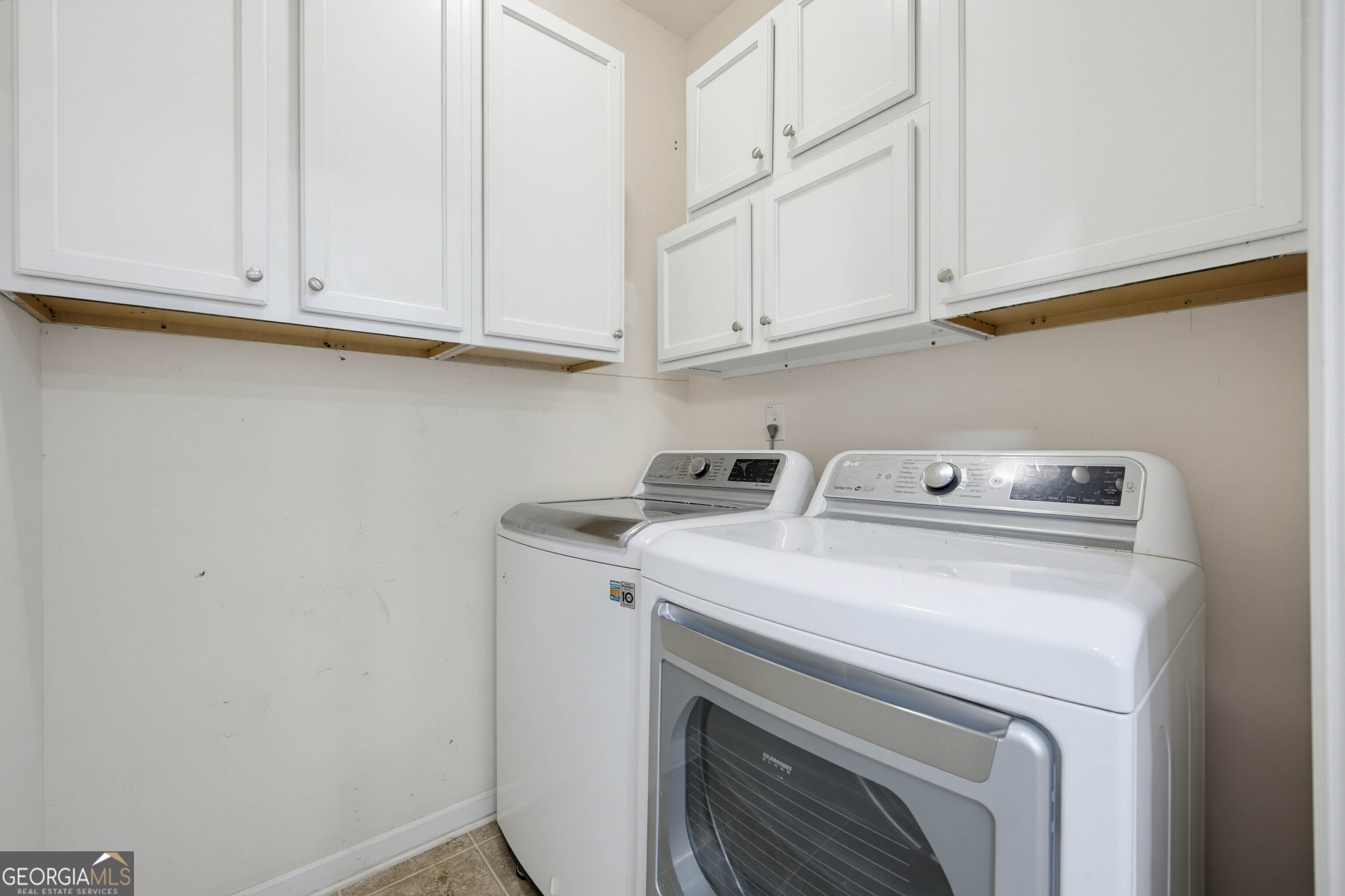 13479 Gardiner Lane Property Photo 20