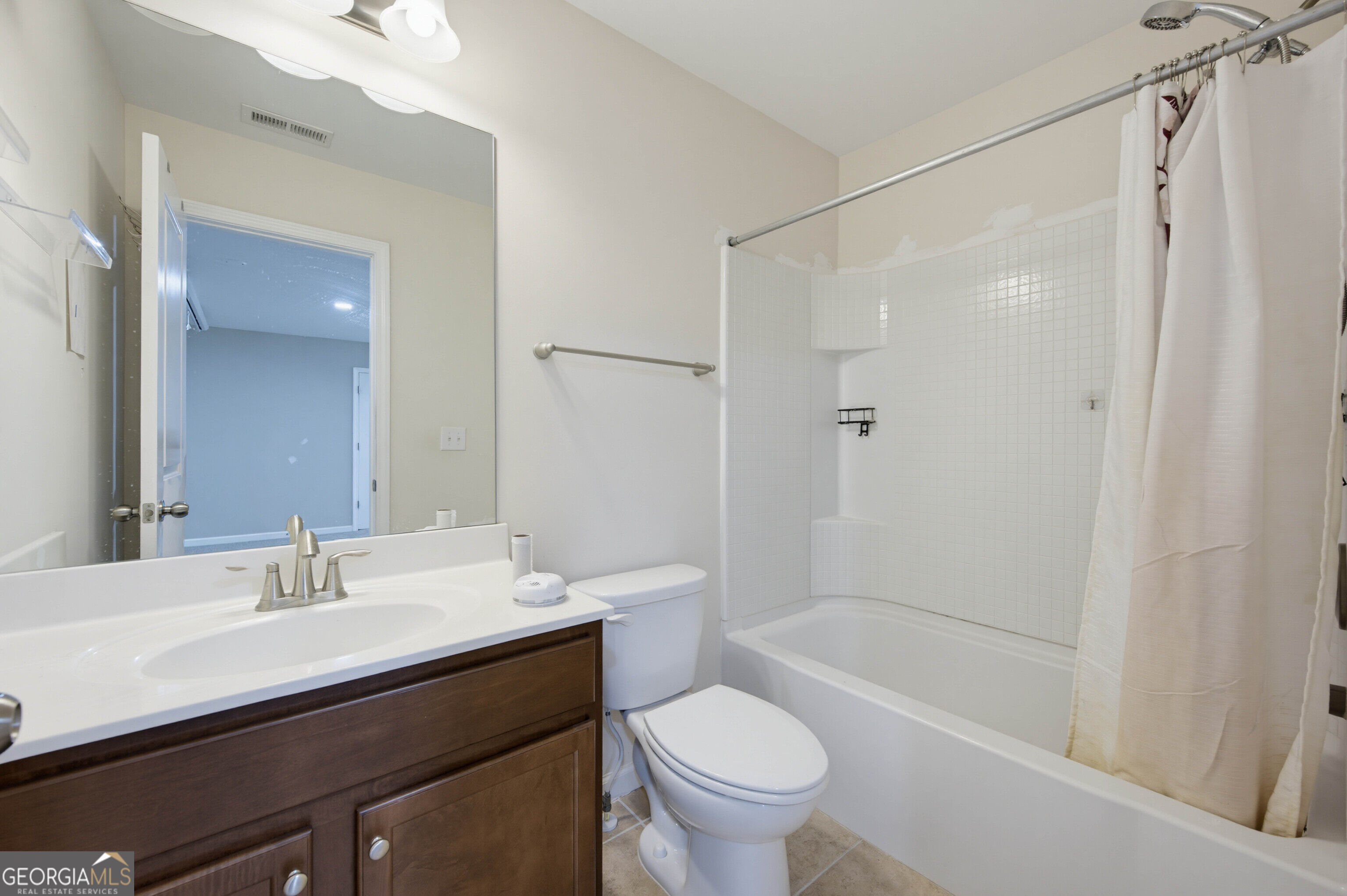 13479 Gardiner Lane Property Photo 29
