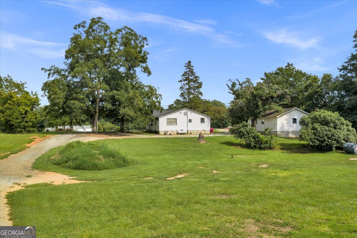 6043 Hawkinsville Road Property Photo 15