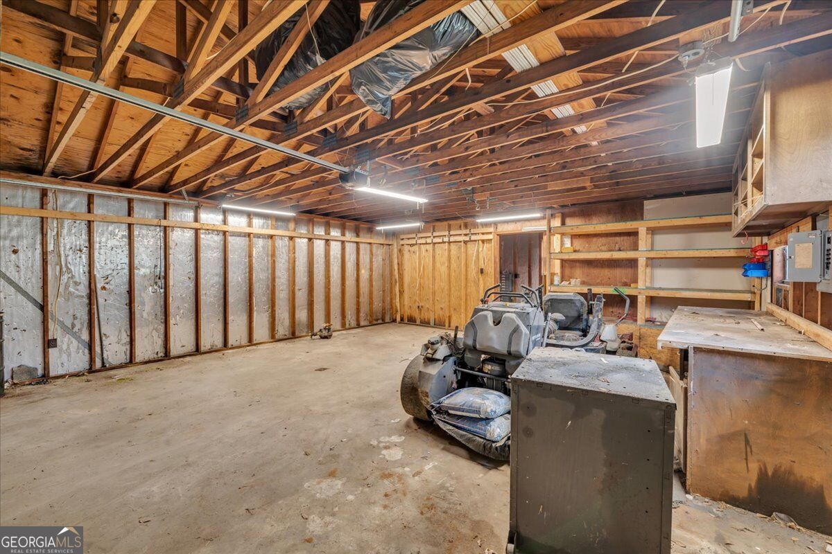 6043 Hawkinsville Road Property Photo 37