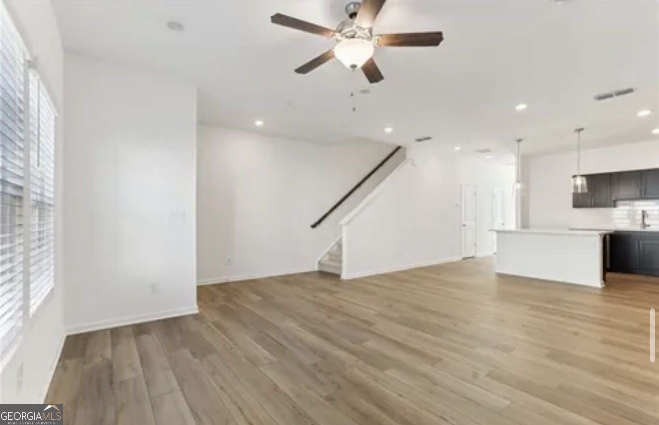 2106 Stillhaven Place Property Photo 6