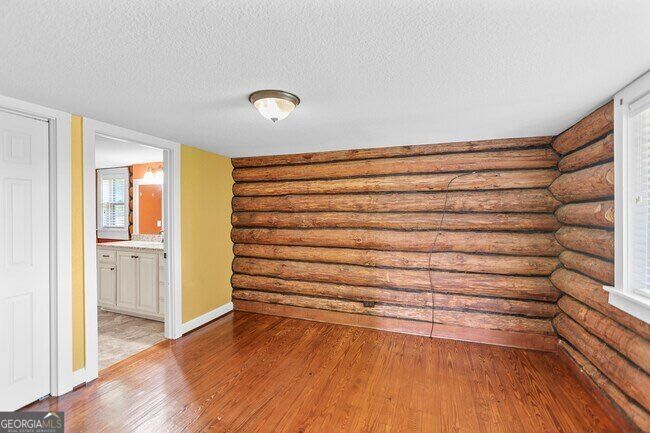 120 Jandale Drive Property Photo 20
