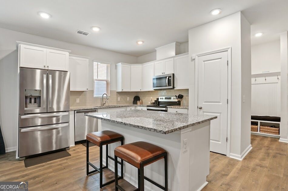 110 Benelli Drive Property Photo 6