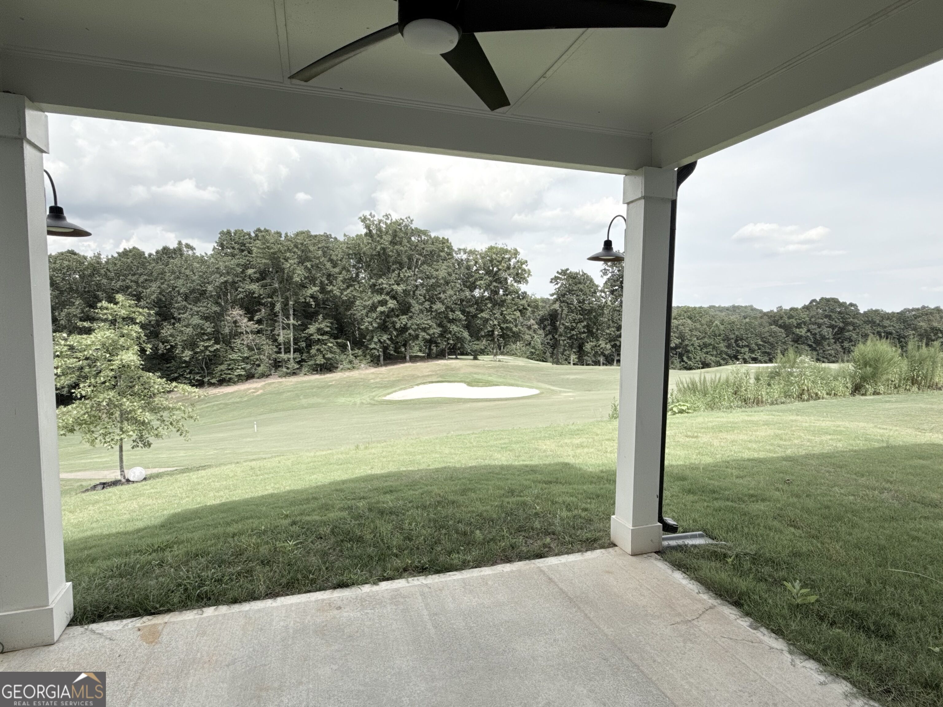 207 Foxhill Drive Property Photo 28