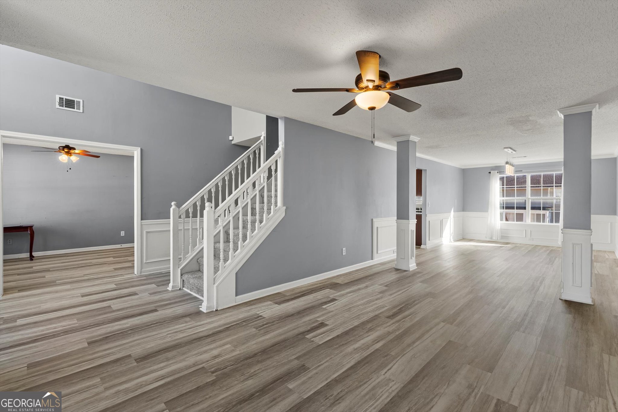 541 Hamlet Drive Property Photo 4
