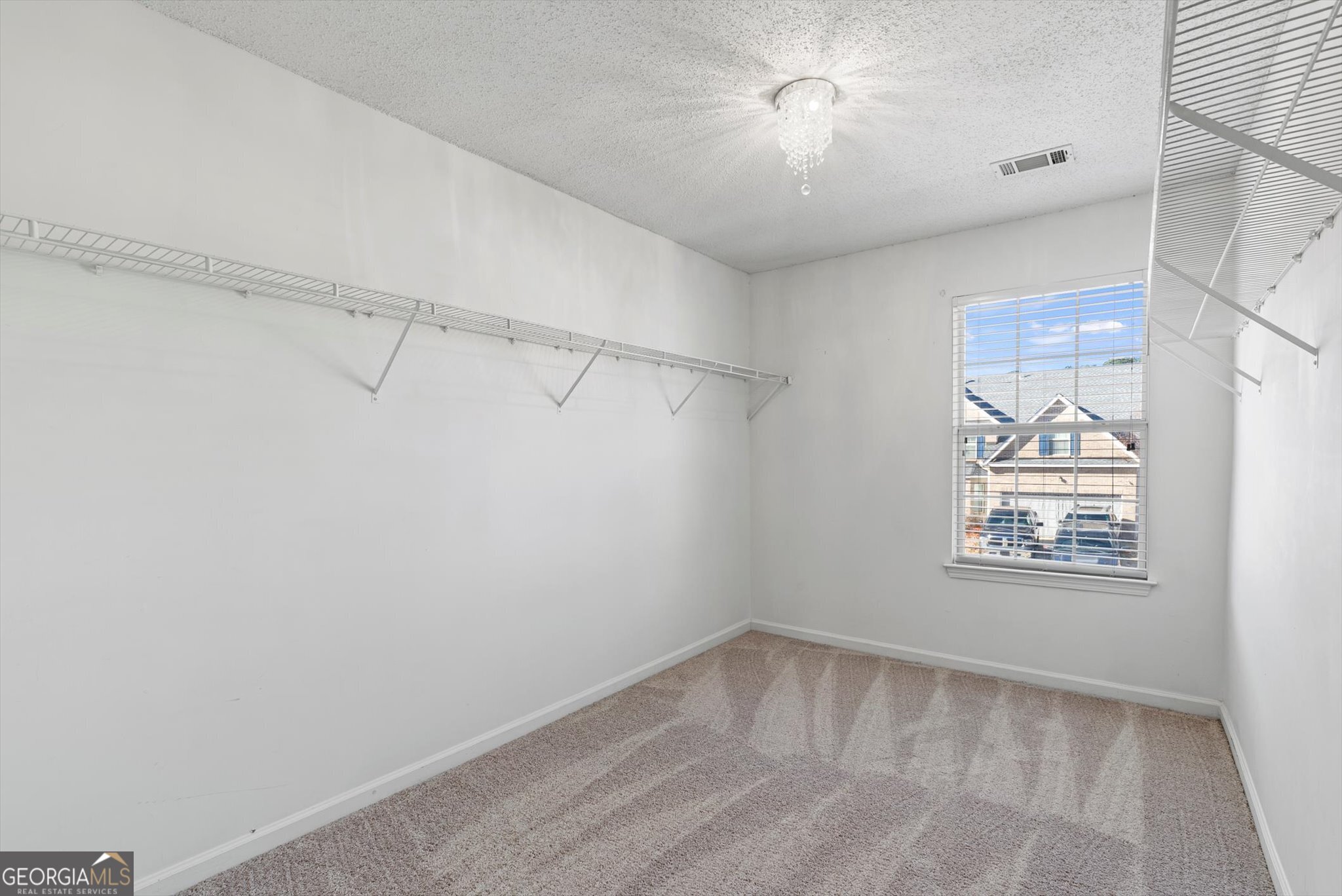 541 Hamlet Drive Property Photo 17